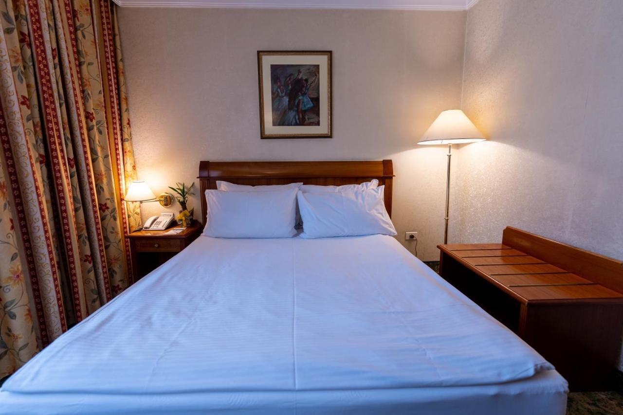 Best Western Hotel Turist Skopje Exterior photo