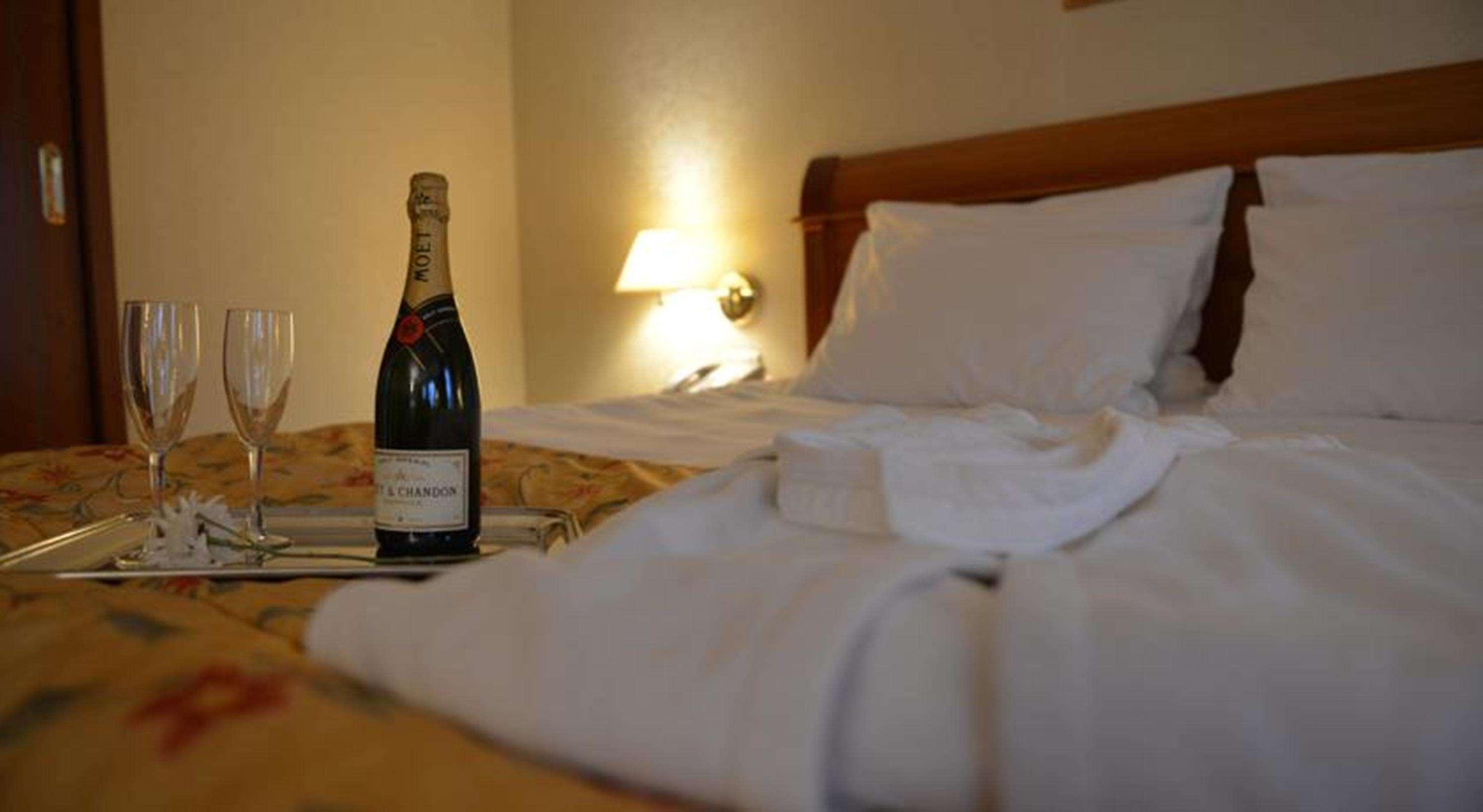 Best Western Hotel Turist Skopje Exterior photo