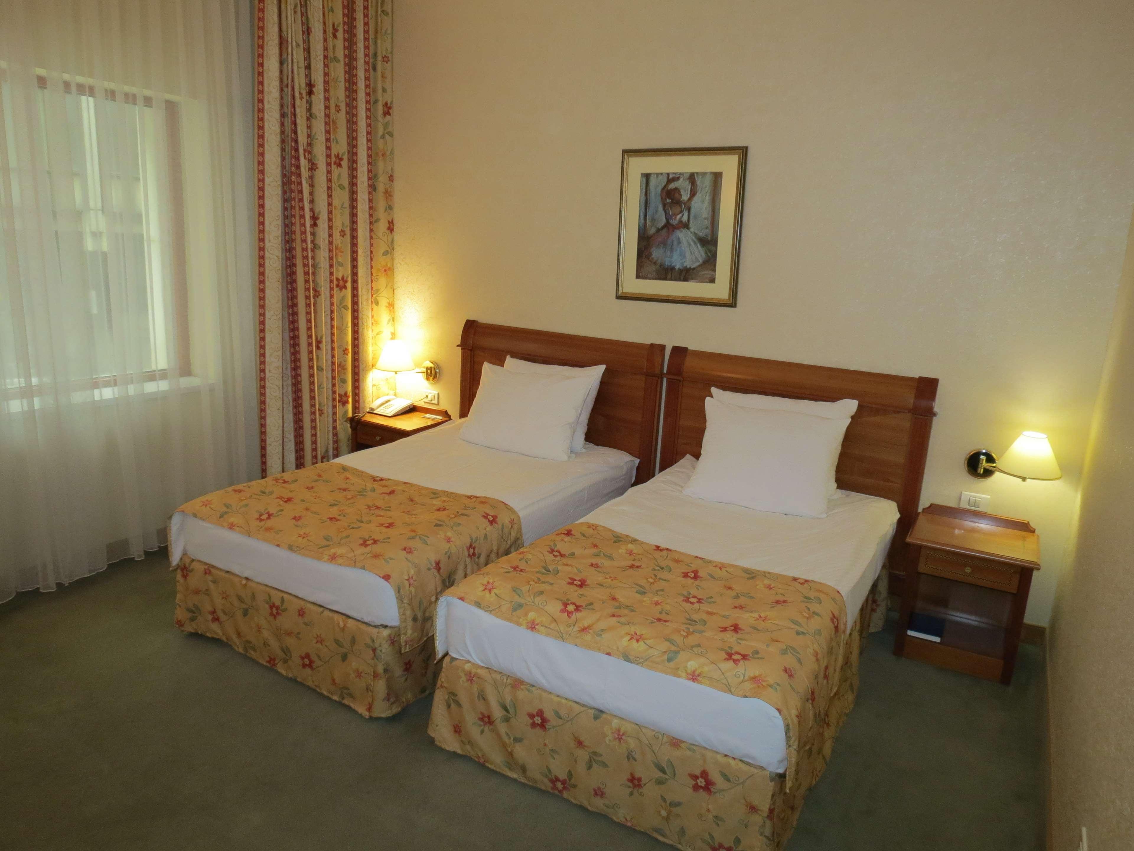 Best Western Hotel Turist Skopje Exterior photo