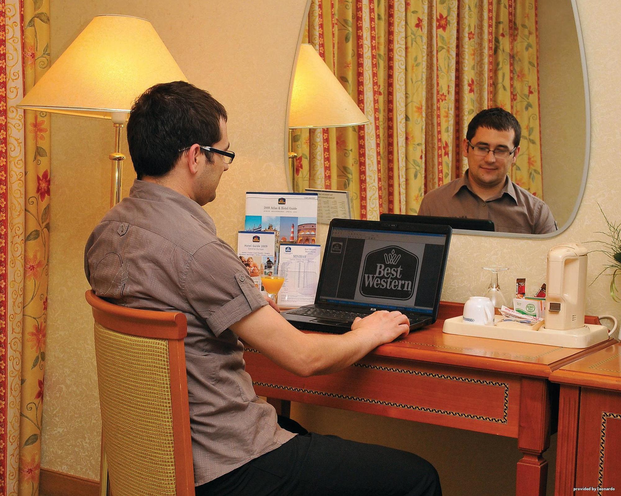 Best Western Hotel Turist Skopje Room photo